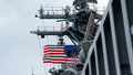 корабль авианосец США флаг