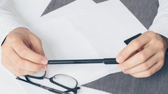 Нотариус Кленикова: родственников могут признать недостойными наследниками