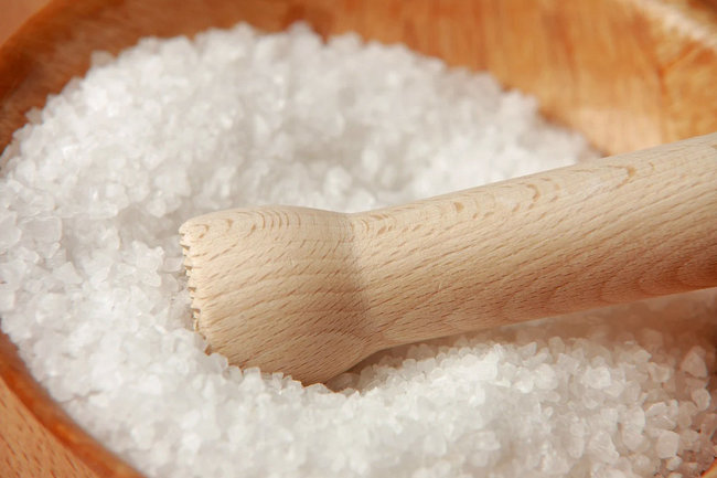 Эндокринолог напомнила россиянам об опасности соли