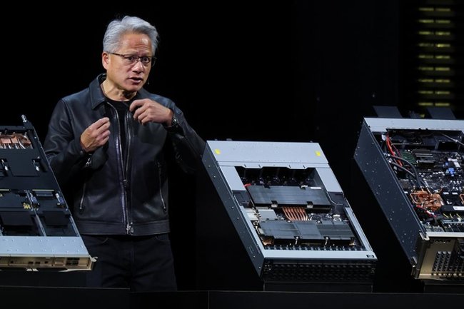 Дженсен Хуанг