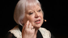 «Как будто видит через рентген»: Светлана Крючкова о сотрудничестве с Михалковым