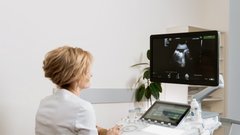 Бюджет Петербурга будет финансировать полисы ДМС для чиновников и депутатов