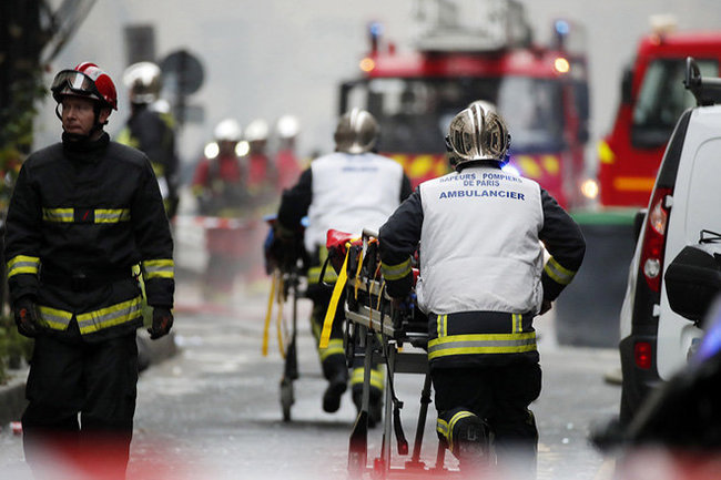 Взрыв в парижской булочной: Двое в критическом состоянии