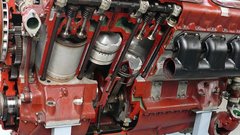 ФСБ расследует контрабанду военных двигателей из России в Казахстан