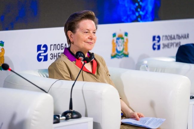 Наталья Комарова проведет эфир о нацпроектах ХМАО