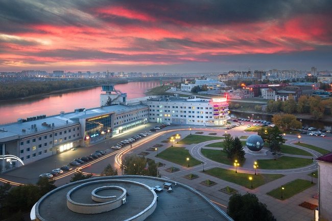 Аллею в омском парке «Зеленый остров» планируют отремонтировать за 37,4 млн рублей