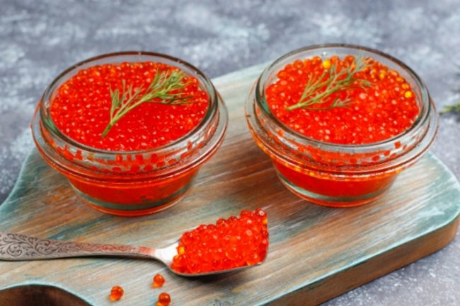 Как определить настоящую красную икру: 3 надежных метода — не позволяйте обмануть себя