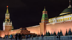 Женщина приговорена к четырем годам за угрозу взорвать Красную площадь и поджечь Ленина