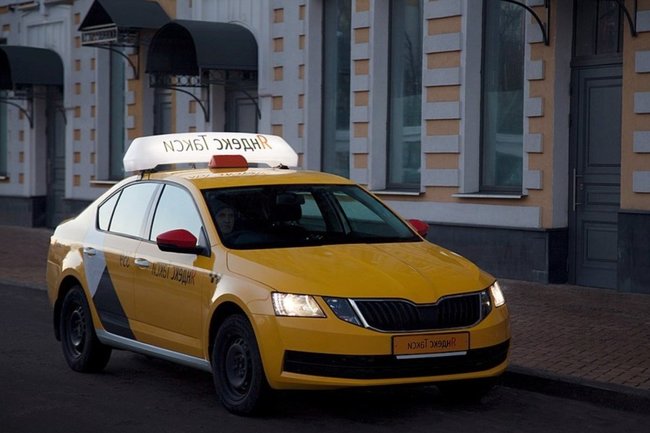 В Новосибирске таксисты ждут рост комиссий из-за проверок со стороны ФАС