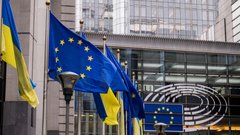Politico: Заявка Киева на вступление в ЕС может быть отложена из-за позиции Франции
