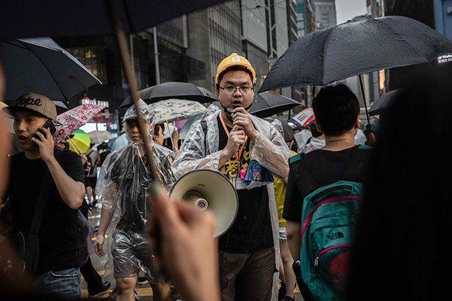 Бедные, молодые и озлобленные: поддержит ли протесты в Гонкнге материковый Китай