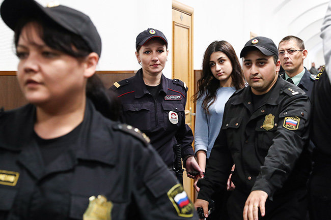 Дело сестер Хачатурян показывает, насколько в России отсутствует правосудие - Гуриев