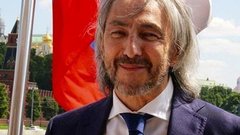 В Москве покончил с собой бывший сенатор Умар Джабраилов