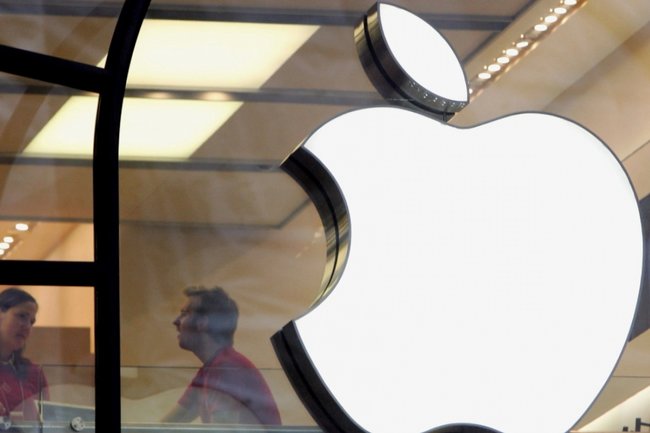 Apple будет готова инвестировать более $1 миллиарда для получения доступа к Gemini, так как ей необходимо догнать конкурентов в разработках искусственного интеллекта