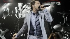 Темрезов, глава КЧР, наградил Диму Билана званием народного артиста республики