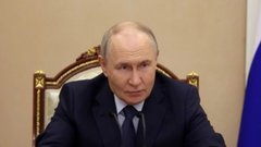 Владимир Путин открыл молочный завод в Новосибирской области
