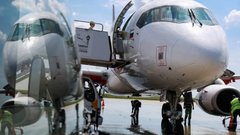 Росавиация не нашла оснований для дополнительных проверок самолёта SSJ-100