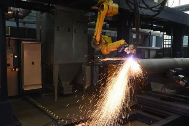 Роботизированный комплекс для сварки - РИА Новости, 1920, 16.01.2026