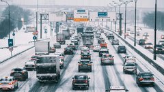 Являются ли пробки оправданной причиной для опоздания? Мнение юриста