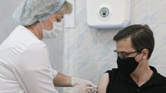 В Калужской области привились от коронавируса 592049 человек