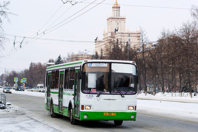 Губернатор Саратовской области Валерий Радаев поручил наладить работу общественного транспорта в мороз