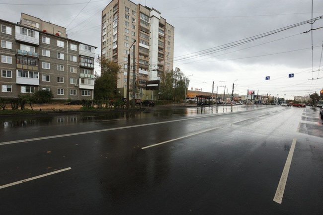 Новую дорогу открыли на Стрелке в Нижнем Новгороде