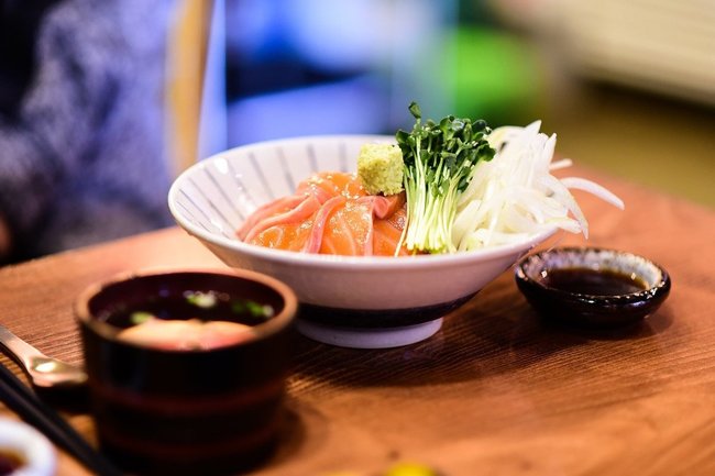 японская кухня японская еда сашими рыба лосось 