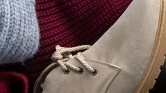 Технолог Анна Власова рассказала, как сохранить обувь сухой в дождливую погоду