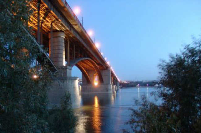 В Новосибирске планируют восстановить Октябрьский мост