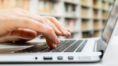 Мошенники активно используют ботов для атак на граждан России