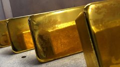 Индия вывезла более 100 тонн своего золота из Великобритании