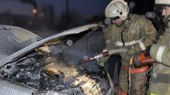 На Камчатке женщина сожгла чужое авто по ошибке