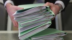 Депутатам Госдумы начислят премии раньше срока
