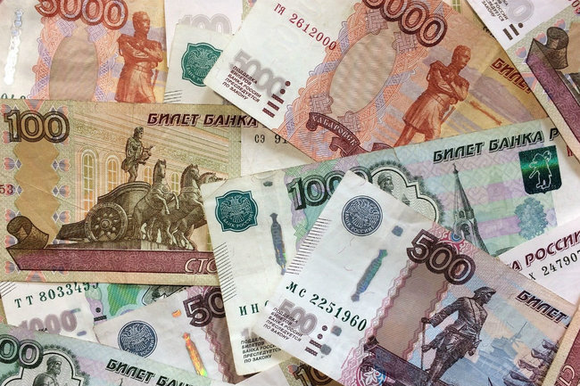 Средняя зарплата в Тюменской области вырастет до 74 тысяч рублей