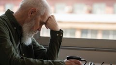 Оставили без пенсии: миллионам пожилых россиян пришлось выйти на работу