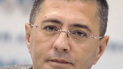 Доктор Мясников потерял равновесие на тренажере в процессе записи программы