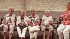«Пенсионный возраст понизят до 55-60 лет»: люди не верят своему счастью