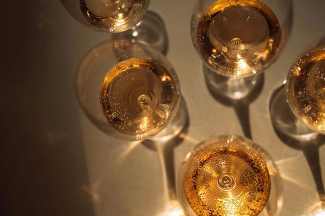 Увеличение экспортной выручки России от игристых вин: статистика и тенденции