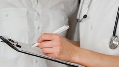 Специалисты рассказали о необходимых обследованиях для женщин в возрасте от 30 до 40 лет