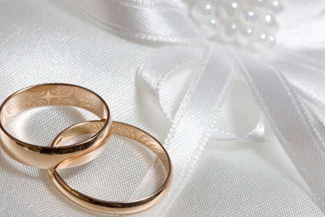 60 лет вместе: в Тюмени семейную пару поздравили с бриллиантовой свадьбой