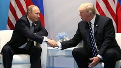 The Atlantic: Трамп выразил готовность ослабить санкции против России
