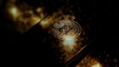 Биткойн впервые с июня превысил $71 тысячу