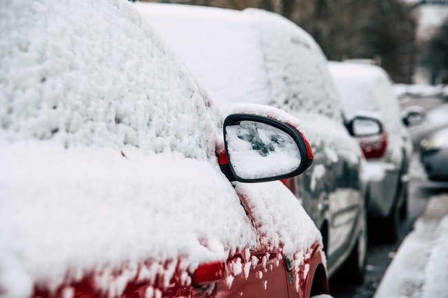 Россиянам назвали простой способ завести машину в сильные морозы