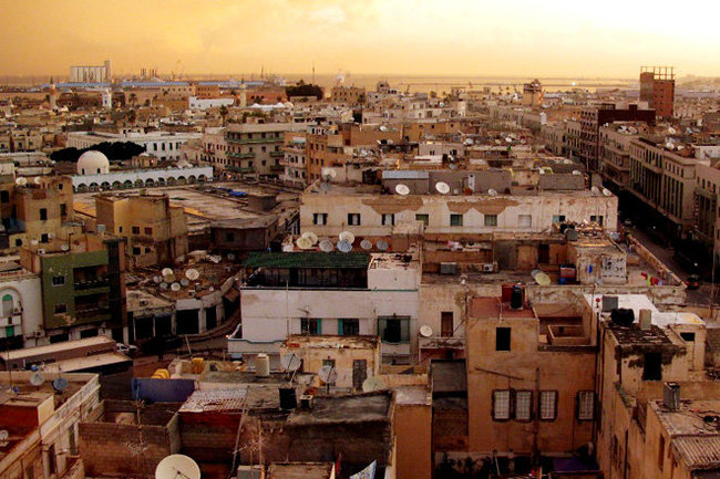 Как нож в масло: армия Хафтара дошла до аэропорта Триполи