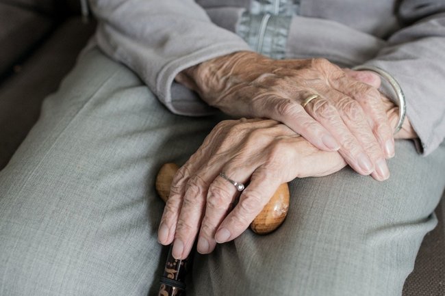 пенсионерка, бабушка