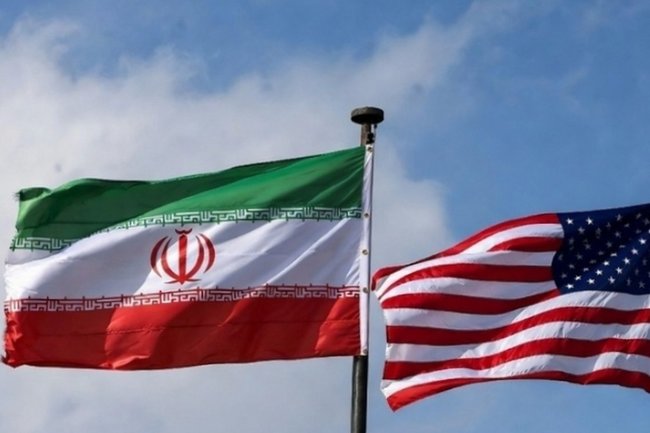 Иран / США флаг