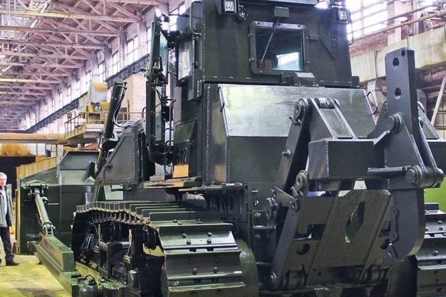 На челябинском заводе соберут первый бронированный трактор-сапер
