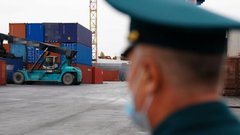 ВС России встал на сторону россиянки, которой повысили таможенную пошлину на иномарку