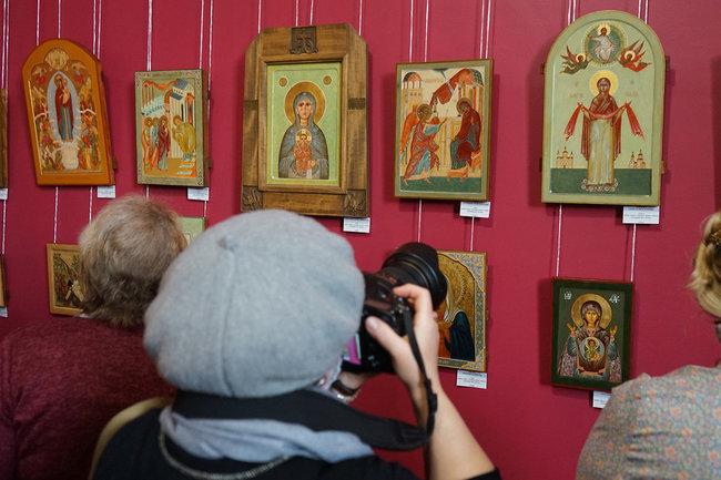 В Тамбове открылась выставка современной православной иконописи