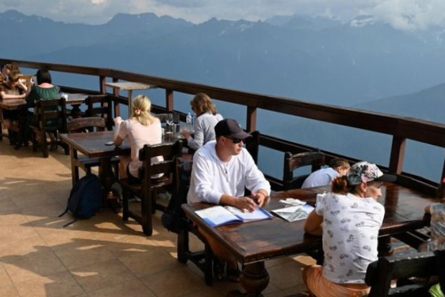 Туристы - РИА Новости, 1920, 15.04.2026